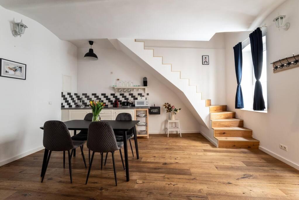 Cozy 1Br Duplex Near Center By Hm Apartment Виена Екстериор снимка